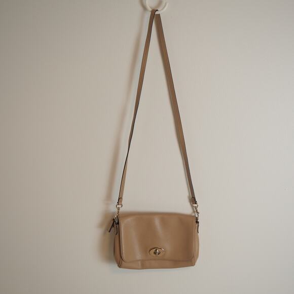 Coach Mini Ruby Crossbody Leather Bag with Gold Chain &‎ Leather Strap F34604 - Picture 2 of 12